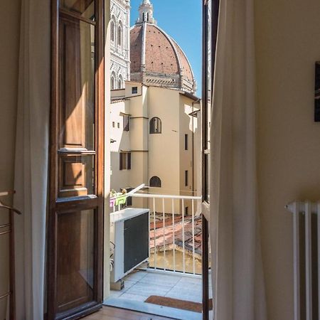 Charming 2Bed Apartment Overlooking Duomo - Hosted By Sweetstay Florence Luaran gambar