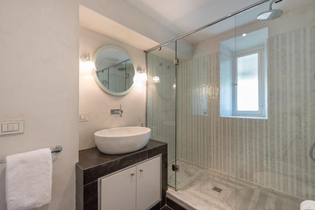 Charming 2Bed Apartment Overlooking Duomo - Hosted By Sweetstay Florence Luaran gambar