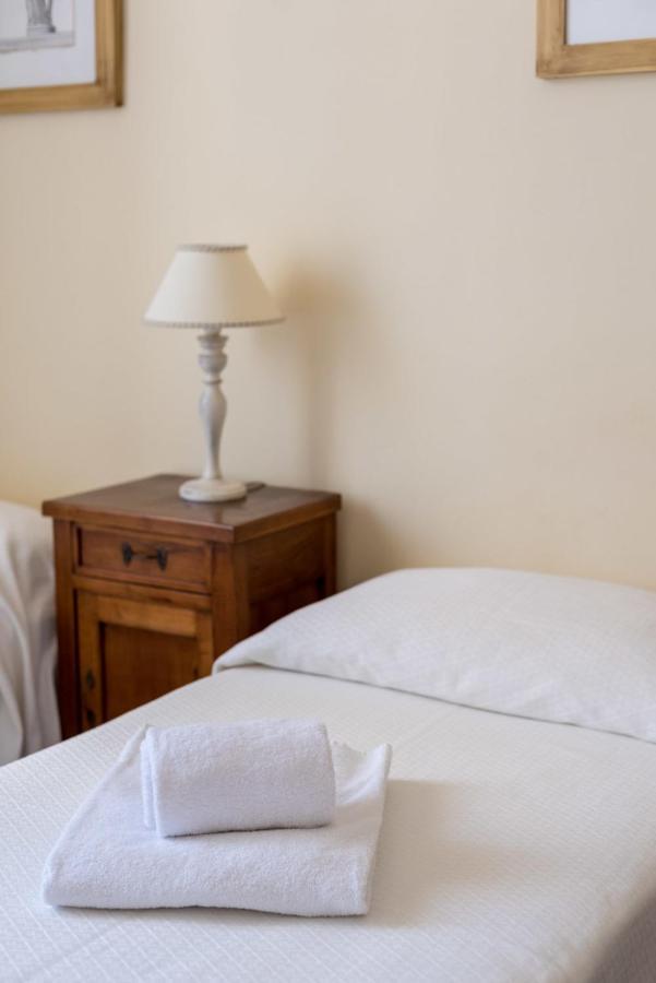 Charming 2Bed Apartment Overlooking Duomo - Hosted By Sweetstay Florence Luaran gambar