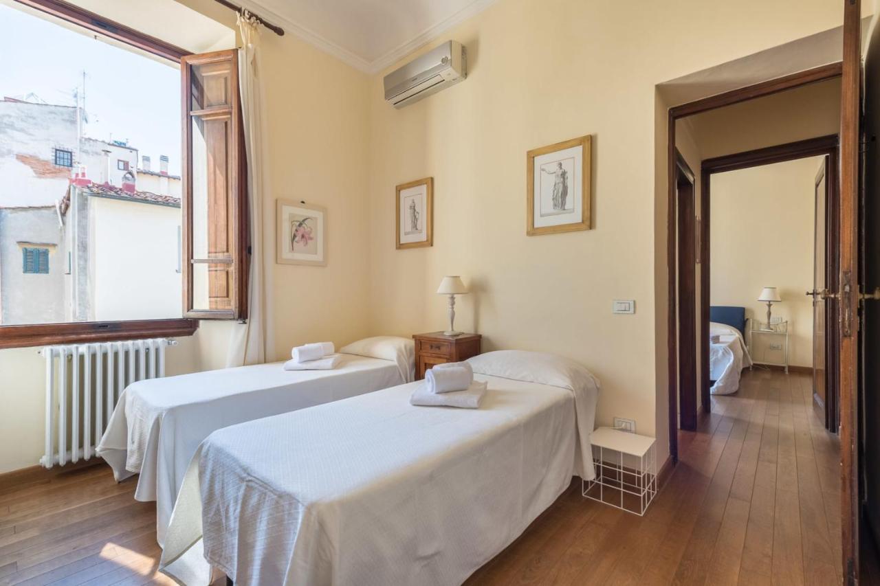 Charming 2Bed Apartment Overlooking Duomo - Hosted By Sweetstay Florence Luaran gambar