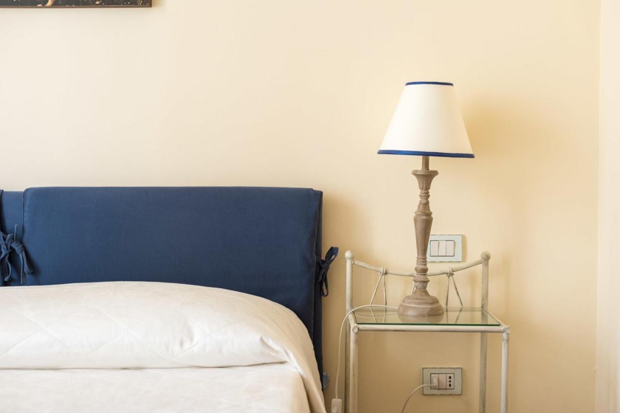Charming 2Bed Apartment Overlooking Duomo - Hosted By Sweetstay Florence Luaran gambar